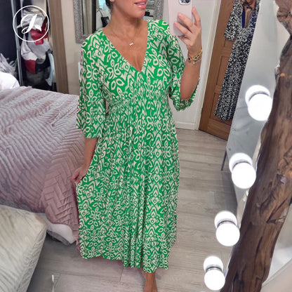 💖SISTA DAGENS REA 50 % RABATT💖Lång klänning i bohemisk stil med V-ringning och knytning i midjan