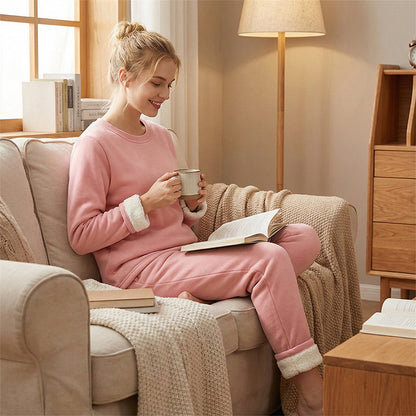 Varmt och bekvämt vinter-set i två delar