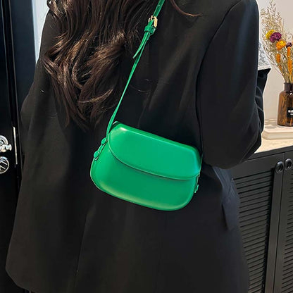 Minimalistisk crossbody-väska i PU-läder