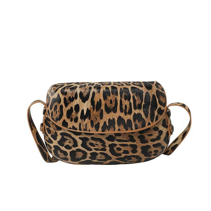 Minimalistisk crossbody-väska i PU-läder
