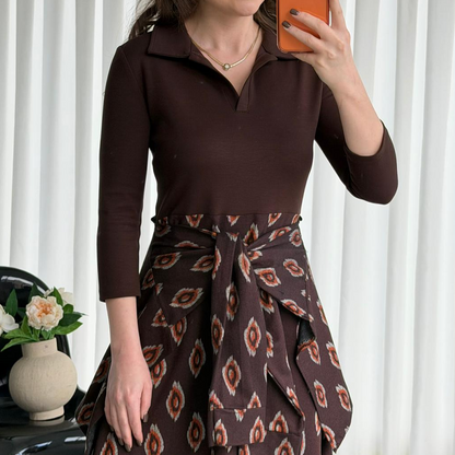 ✨ Nytt & Nu på rea: Figursydd Fit & Flare Midi-klänning med rosettbälte