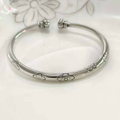 ⌛Tidsbegränsat erbjudande – Silverarmband med vintagblommönster