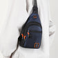 🎒✨ Vattentät crossbody-väska med flera fickor – smart förvaring, justerbar rem, hörlursuttag 🌧️