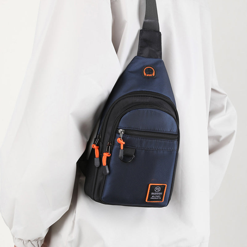 🎒✨ Vattentät crossbody-väska med flera fickor – smart förvaring, justerbar rem, hörlursuttag 🌧️