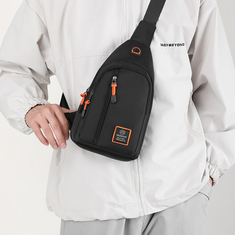 🎒✨ Vattentät crossbody-väska med flera fickor – smart förvaring, justerbar rem, hörlursuttag 🌧️