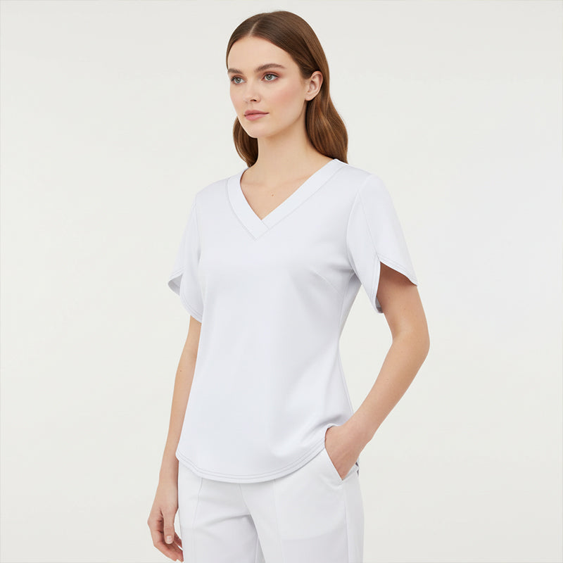 🎉 BEGRÄNSAD TID 50% RABATT! 👚 V-ringad Fladdermärmsblus – Mjuk Feminin Bris 🌸