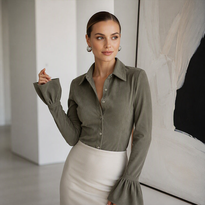 ☀️👚Nyheter – Top med volangärmar i sammet – mjukt fall och elegant knäppning framtill, perfekt både till jobbet och på helgen