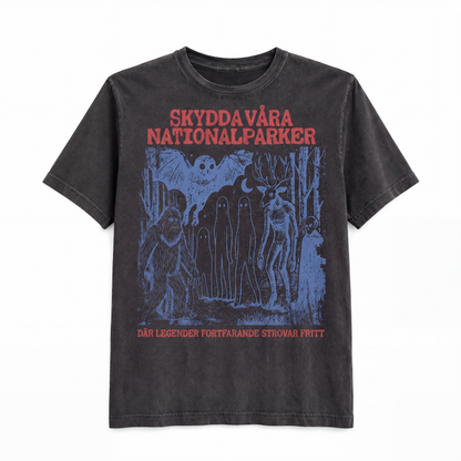Grafisk T-shirt med retro motiv av Cryptid nationalparker