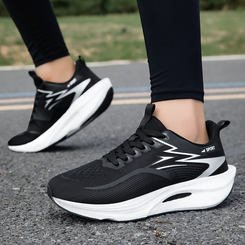 👟🔥 Andningsbara Mesh Stötdämpande Löparskor – Lätta, Bekväma & Perfekta för Löpning & Träning 🏃 Fri Frakt