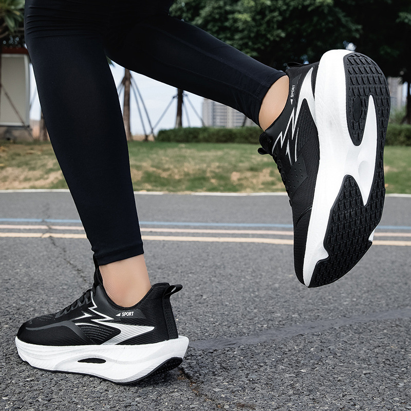 👟🔥 Andningsbara Mesh Stötdämpande Löparskor – Lätta, Bekväma & Perfekta för Löpning & Träning 🏃 Fri Frakt